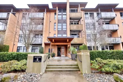 313 220 Salter Street, New Westminster, BC, New Westminster — Apartment/Condo for sale