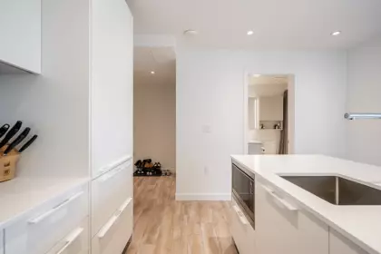 Primary Bathroom Photo of 301 6699 Dunblane Avenue, Burnaby, BC