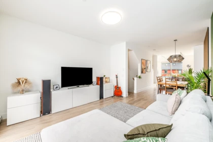 Primary Bedroom Photo of 38036 Keel Way, Squamish, BC