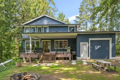 Outdoor Deck Photo of 19682 44 Avenue, Langley, BC