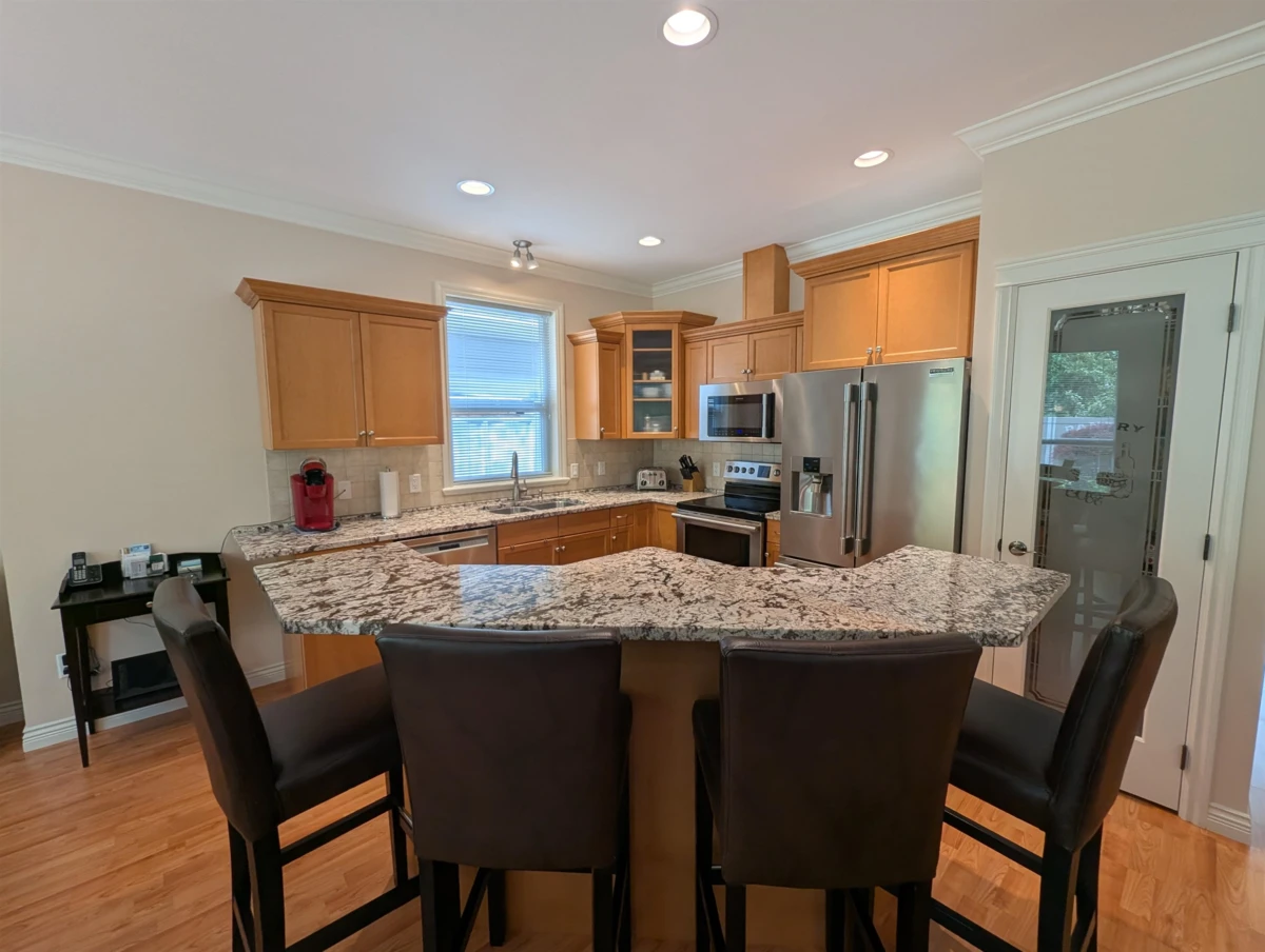 Living Room Photo of 46570 Hearthstone Avenue, Chilliwack, BC