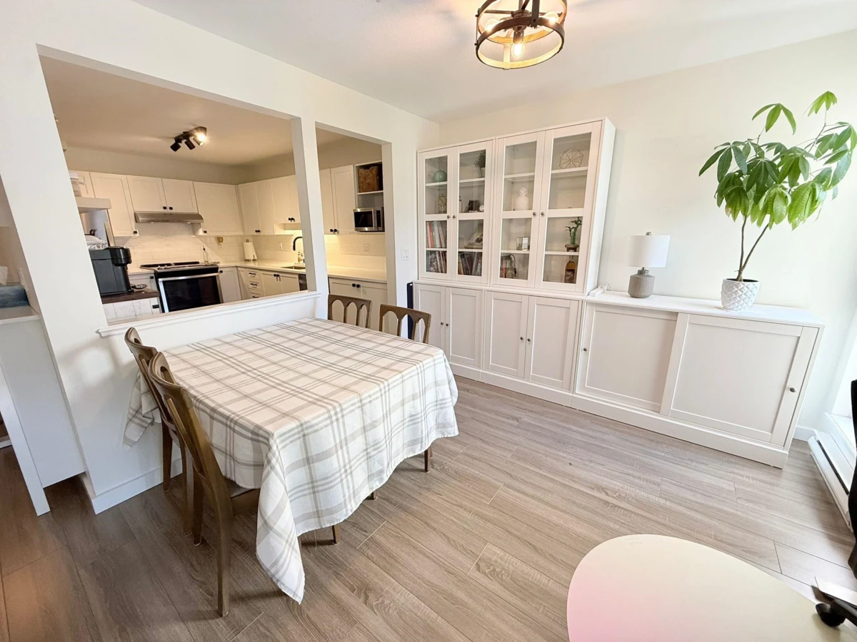 Family Room Photo of 210 19122 122 Avenue, Pitt Meadows, BC