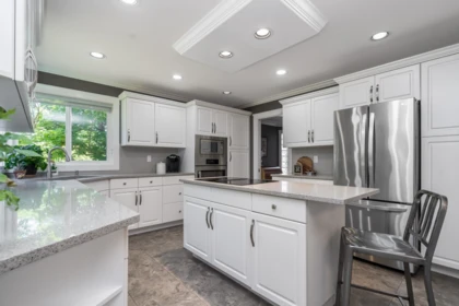 Guest Bathroom Photo of 10155 171a Street, Surrey, BC