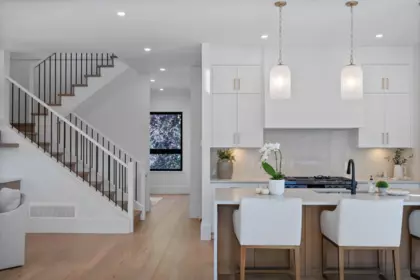 Kitchen Photo of 16243 10 Avenue, Surrey, BC