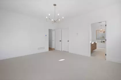 Mudroom Photo of 16243 10 Avenue, Surrey, BC