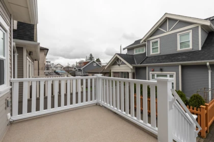 Backyard Photo of 2255 E 35th Avenue, Vancouver, BC