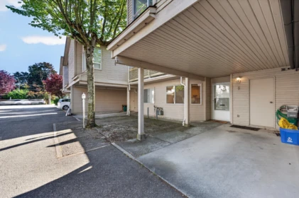Outdoor Kitchen Photo of 5 8691 Cook Road, Richmond, BC