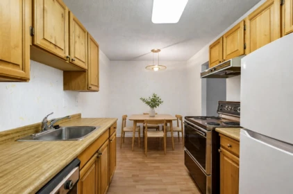 Kitchen Island Photo of 219 1385 Draycott Road, North Vancouver, BC