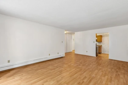 Kitchen Photo of 219 1385 Draycott Road, North Vancouver, BC