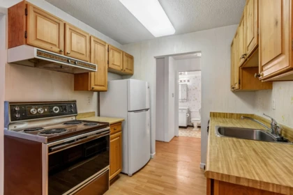 Primary Bedroom Photo of 219 1385 Draycott Road, North Vancouver, BC