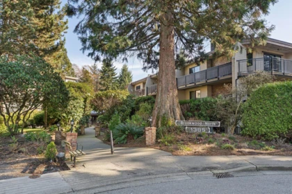 Staircase Photo of 219 1385 Draycott Road, North Vancouver, BC