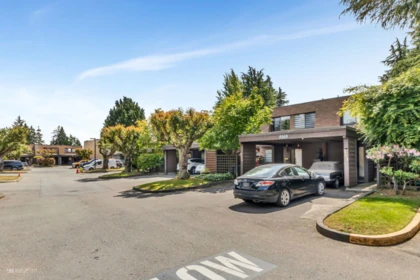 202 9468 Prince Charles Boulevard, Surrey, BC, Surrey — Townhouse for sale