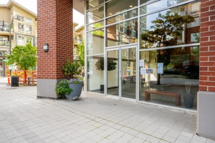 705 400 Capilano Road, Port Moody, BC, Port Moody — Apartment/Condo for sale