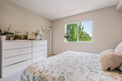 Bedroom 4 Photo of 309 2038 Sandalwood Crescent, Abbotsford, BC