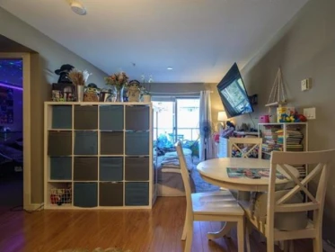 Breakfast Nook Photo of 312 33960 Old Yale Road, Abbotsford, BC