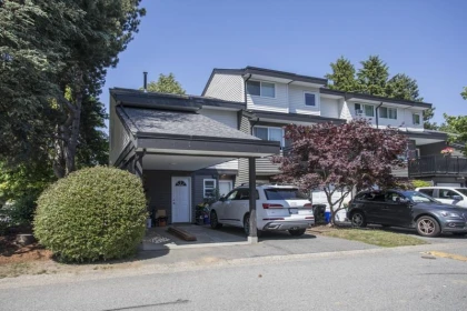 Staircase Photo of 55 12180 189a Street, Pitt Meadows, BC