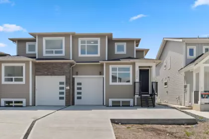 32546 Higginbottom Court, Mission, BC, Mission — Half Duplex for sale