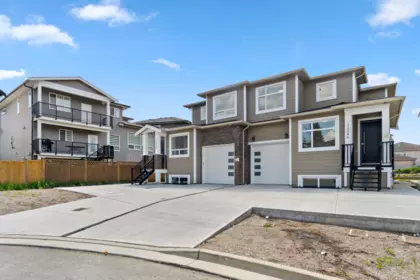 32546 Higginbottom Court, Mission, BC, Mission — Half Duplex for sale