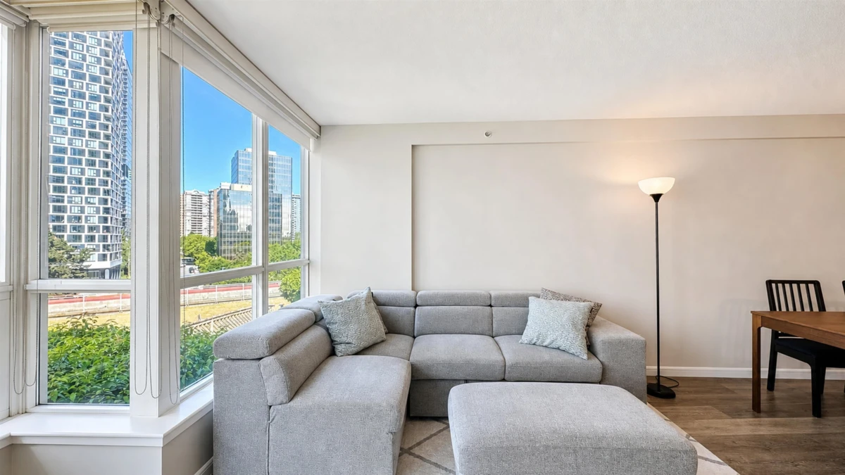 Living Room Photo of 612 6028 Willingdon Avenue, Burnaby, BC