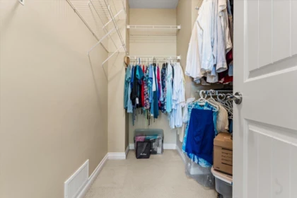 Laundry Room Photo of 46 36260 Mckee Road, Abbotsford, BC