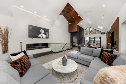 5027 Inverness Street, Vancouver, BC, Vancouver — Half Duplex for sale