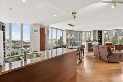 1005 1000 Beach Avenue, Vancouver, BC, Vancouver — Apartment/Condo for sale