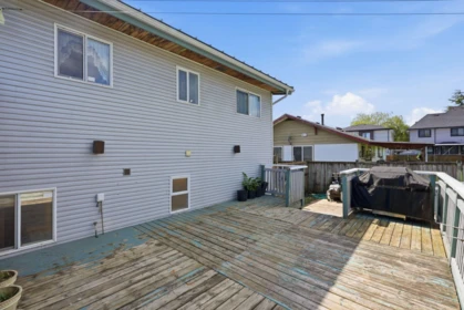 Outdoor Patio Photo of 17569 60 Avenue, Surrey, BC