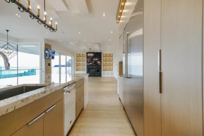 Pantry Photo of 15729 Cliff Avenue, White Rock, BC
