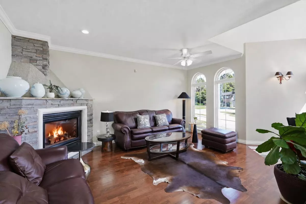 Dining Area Photo of 20560 46a Avenue, Langley, BC