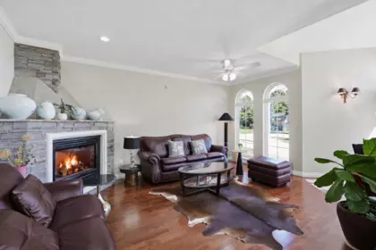 20560 46a Avenue, Langley, BC, Langley — Single Family Residence for sale