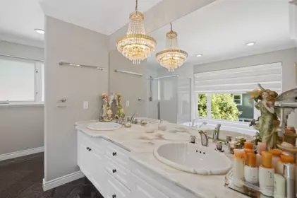 Laundry Room Photo of 20560 46a Avenue, Langley, BC