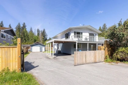 Backyard Photo of 5607 Wakefield Road, Sechelt, BC