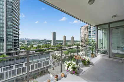 1107 2008 Rosser Avenue, Burnaby, BC, Burnaby — Apartment/Condo for sale