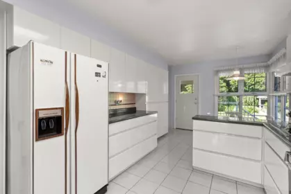 Laundry Room Photo of 1537 W 40th Avenue, Vancouver, BC