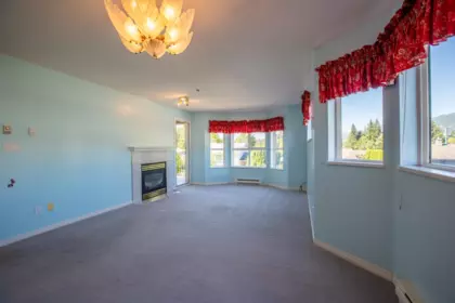 Kitchen Island Photo of 201 5711 Mermaid Street, Sechelt, BC