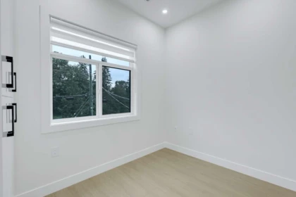 Bedroom 4 Photo of 102 9964 120 Street, Surrey, BC