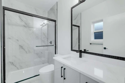 Hallway Photo of 102 9964 120 Street, Surrey, BC