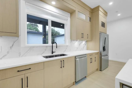 Walk-In Closet Photo of 102 9964 120 Street, Surrey, BC
