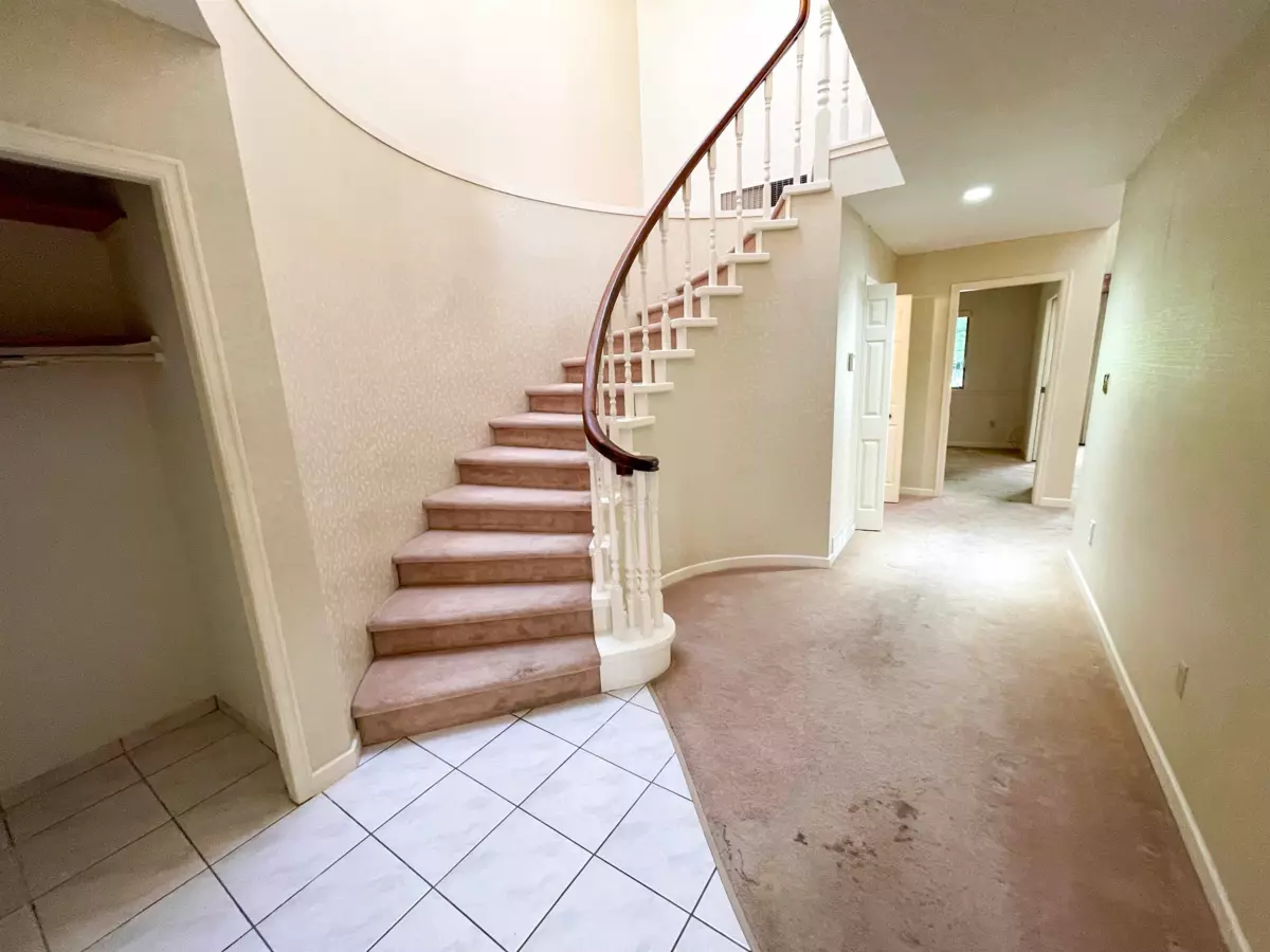 Family Room Photo of 6 1725 Southmere Crescent, Surrey, BC