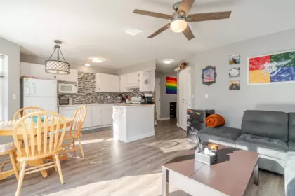Pantry Photo of 2 45640 Storey Avenue, Chilliwack, BC