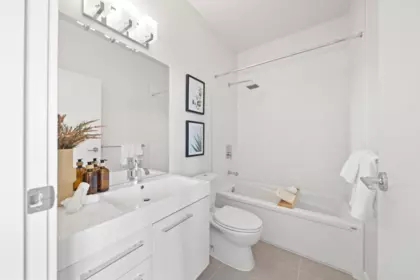Loft / Bonus Room Photo of 609 668 Columbia Street, New Westminster, BC
