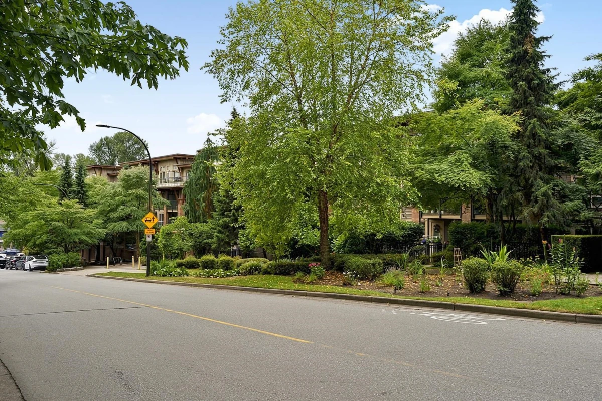 Exterior Rear Photo of 332 1633 Mackay Avenue, North Vancouver, BC