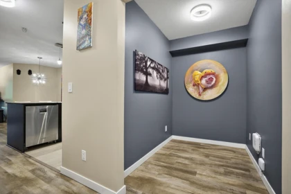 Kitchen Photo of 332 1633 Mackay Avenue, North Vancouver, BC