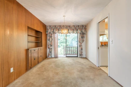 Walk-In Closet Photo of 6484 Sunshine Drive, Delta, BC