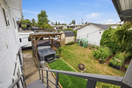 Garden / Landscaping Photo of 8762 Cornwall Crescent, Chilliwack, BC
