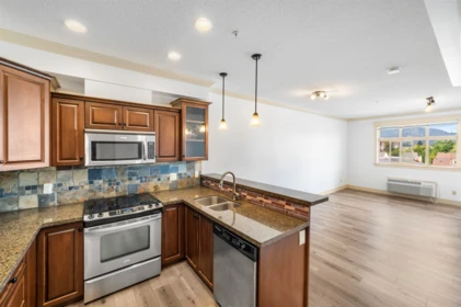 307 45893 Chesterfield Avenue, Chilliwack, BC, Chilliwack — Apartment/Condo for sale