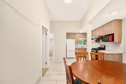 Kitchen Photo of 777 E Pender Street, Vancouver, BC