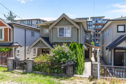 7240 Stride Avenue, Burnaby, BC, Burnaby — Half Duplex for sale
