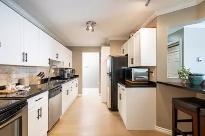 Kitchen Photo of 313 1830 E Southmere Crescent, Surrey, BC