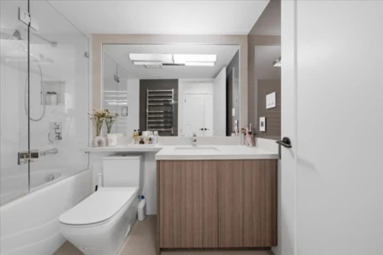 Hallway Photo of 2301 288 Ungless Way, Port Moody, BC